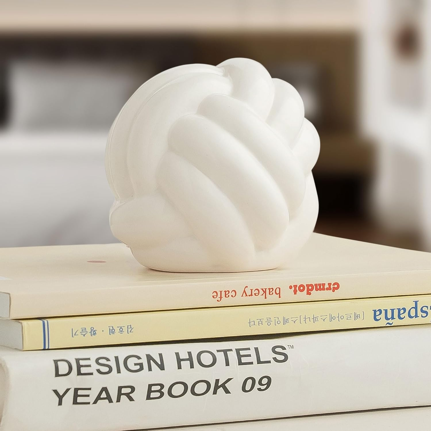 Unbranded Small Ceramic Knot Decor