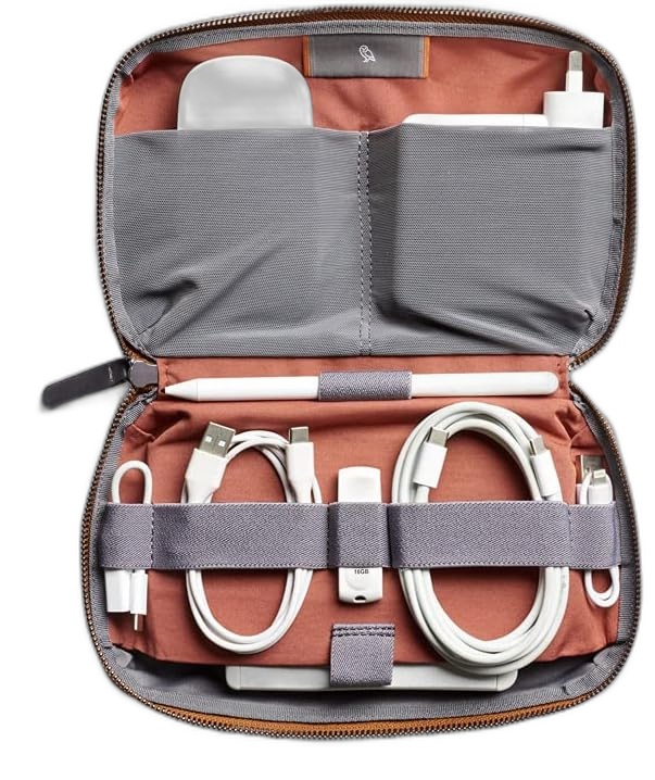 Bellroy Tech Kit Compact